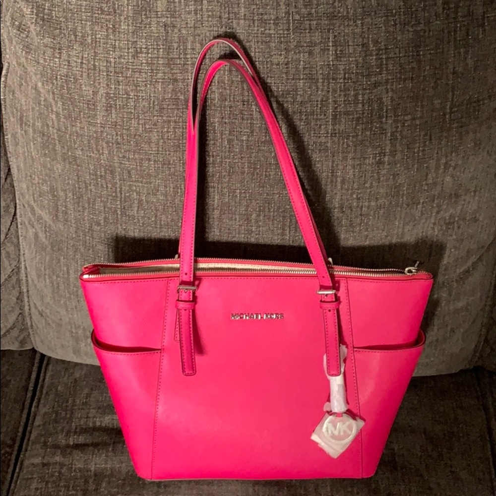 Michael Kors Jet Set Tote